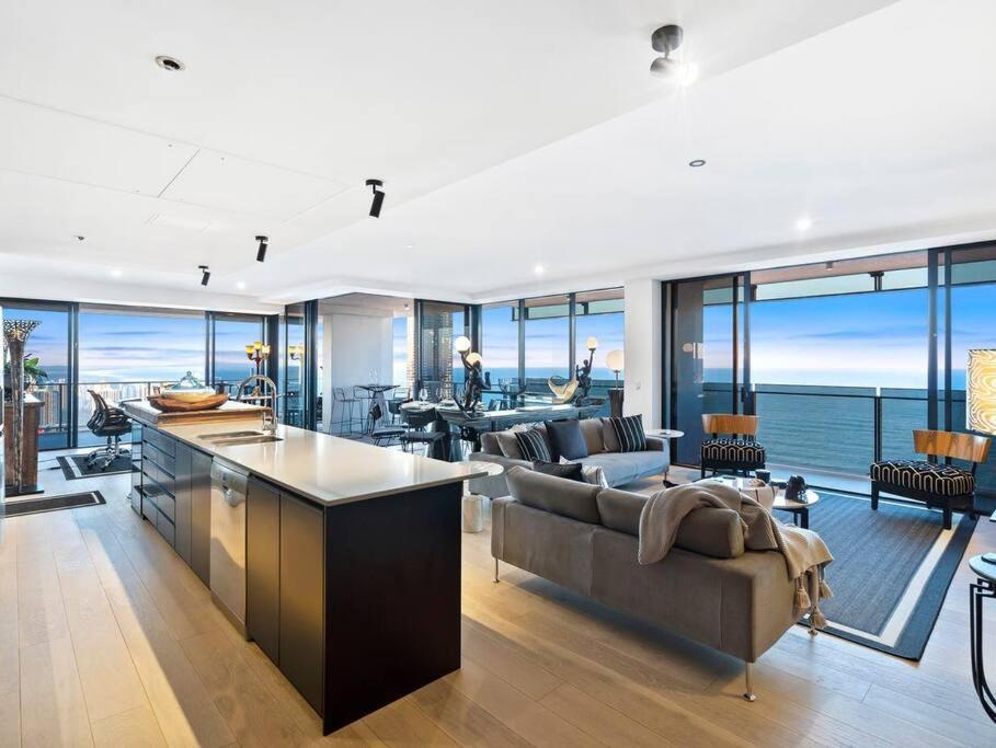 גולד קוסט Exclusive Circle On Cavil Sub-Penthouse Luxury Apt - Hosted By Coastal Letting מראה חיצוני תמונה