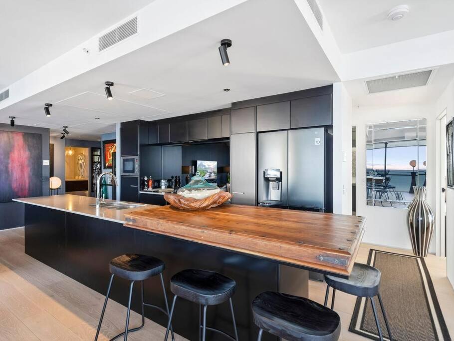 גולד קוסט Exclusive Circle On Cavil Sub-Penthouse Luxury Apt - Hosted By Coastal Letting מראה חיצוני תמונה