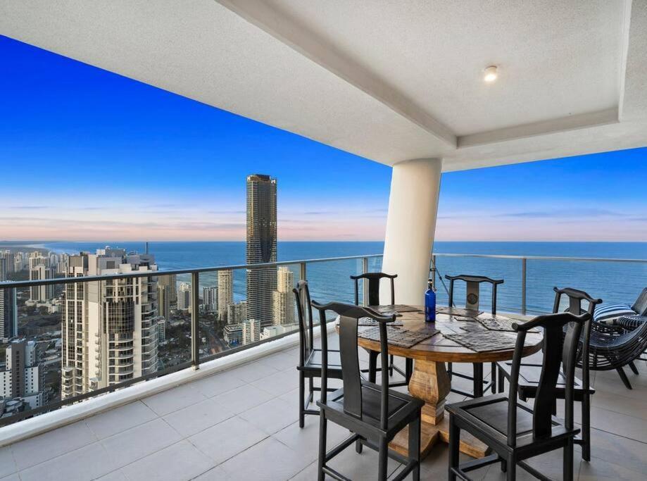 גולד קוסט Exclusive Circle On Cavil Sub-Penthouse Luxury Apt - Hosted By Coastal Letting מראה חיצוני תמונה